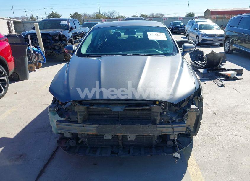 Photo 13 of 2014 Ford Fusion SE (VIN 3FA6P0HD3ER314963)
