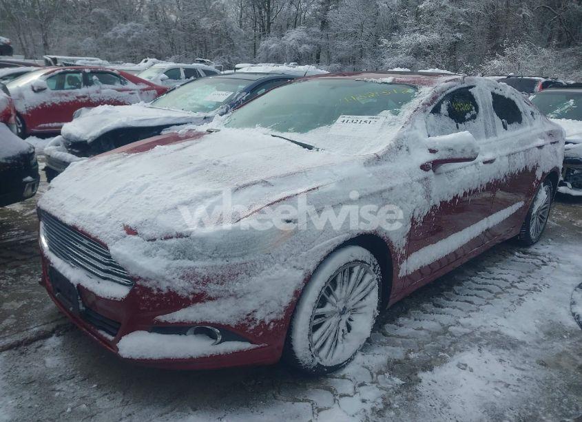 Photo 2 of 2014 Ford Fusion SE (VIN 3FA6P0HD3ER371020)