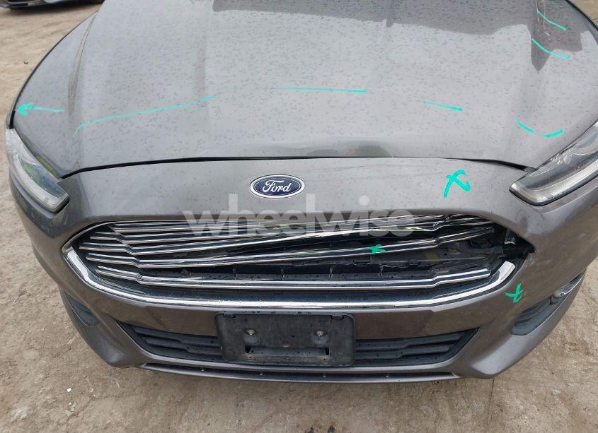 Photo 6 of 2014 Ford Fusion SE (VIN 3FA6P0HD3ER378033)