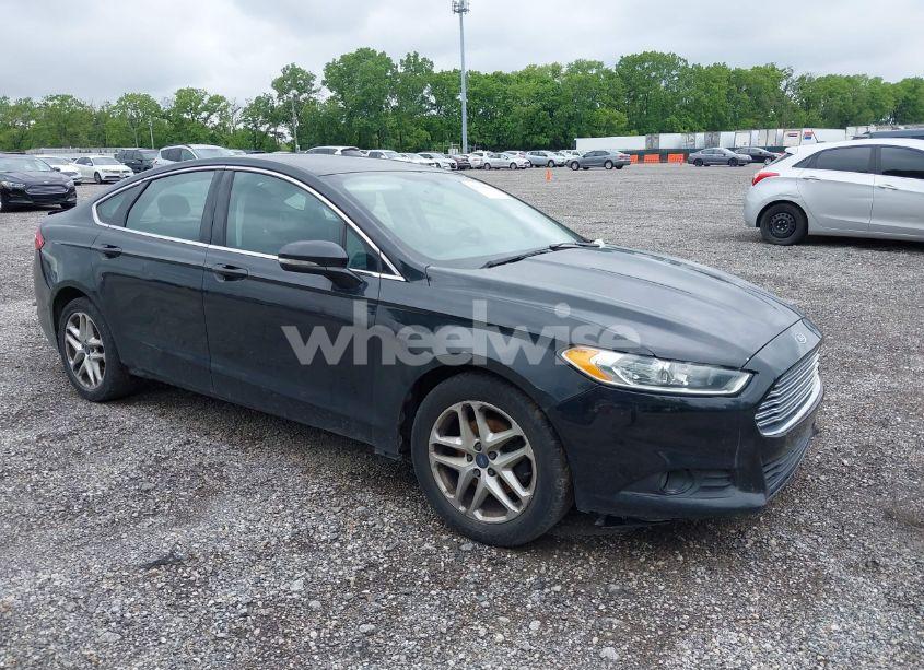 2014 Ford Fusion SE (VIN 3FA6P0HD3ER397942) main photo