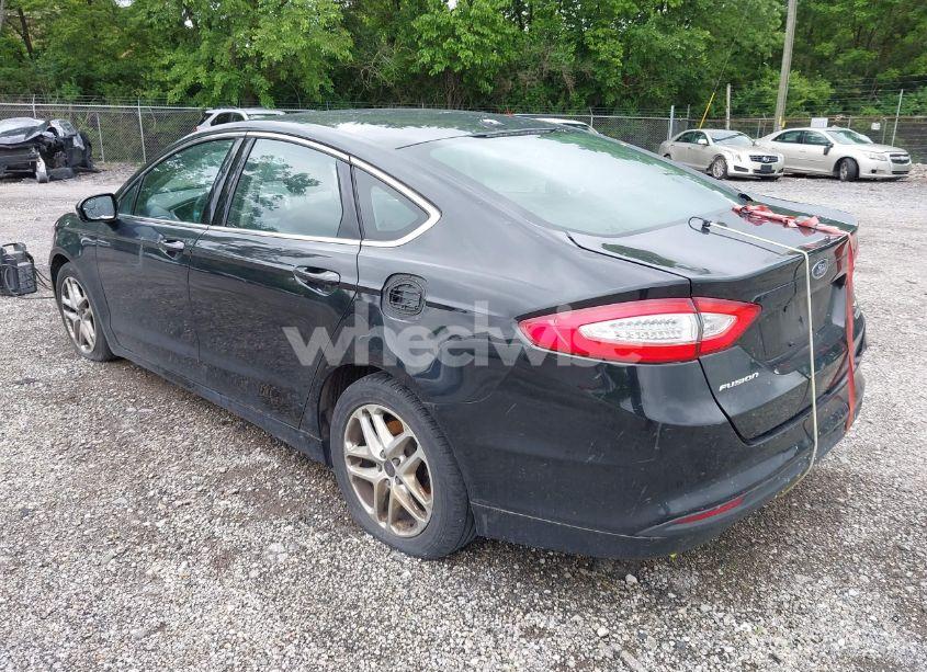 Photo 3 of 2014 Ford Fusion SE (VIN 3FA6P0HD3ER397942)