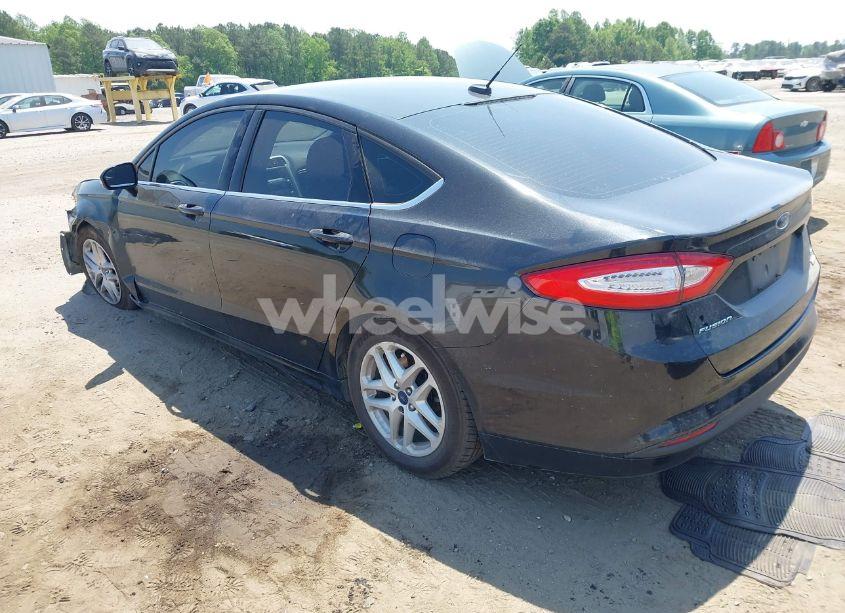 Photo 3 of 2015 Ford Fusion SE (VIN 3FA6P0HD3FR125991)