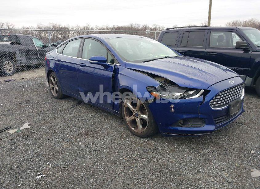 2015 Ford Fusion SE (VIN 3FA6P0HD3FR134450) main photo