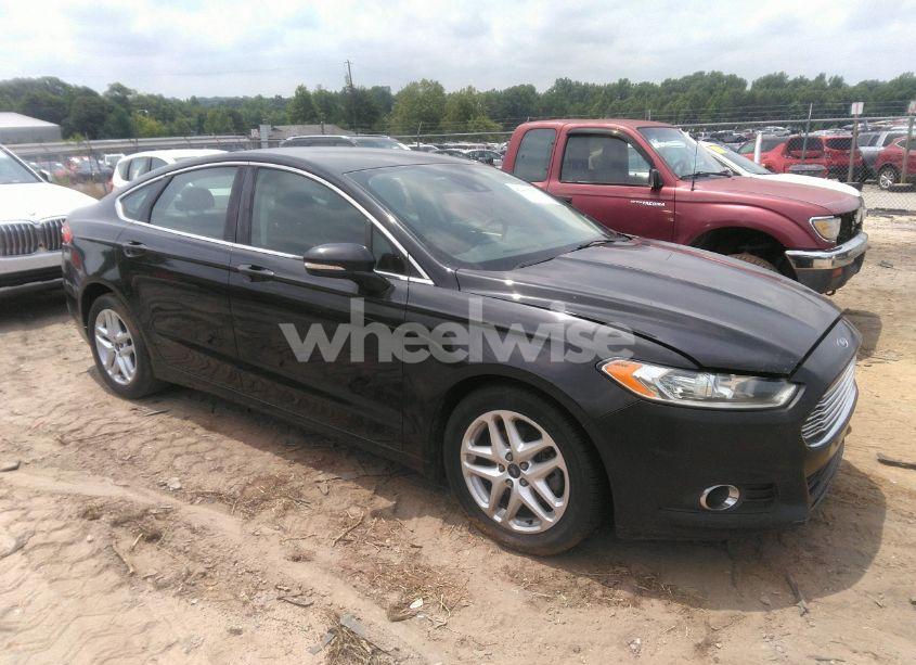 2015 Ford Fusion SE (VIN 3FA6P0HD3FR163656) main photo