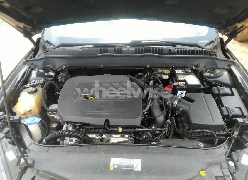 Photo 10 of 2015 Ford Fusion SE (VIN 3FA6P0HD3FR163656)