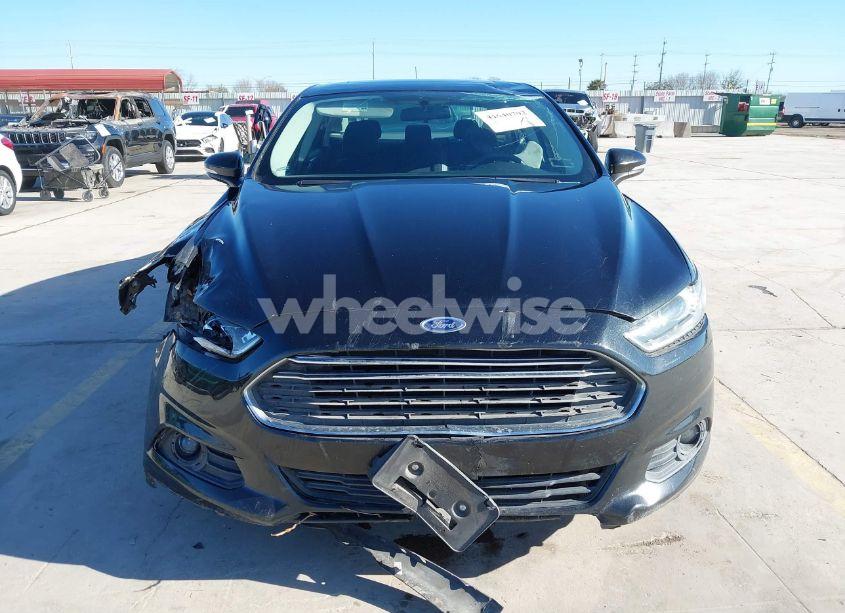 Photo 12 of 2015 Ford Fusion SE (VIN 3FA6P0HD3FR196009)