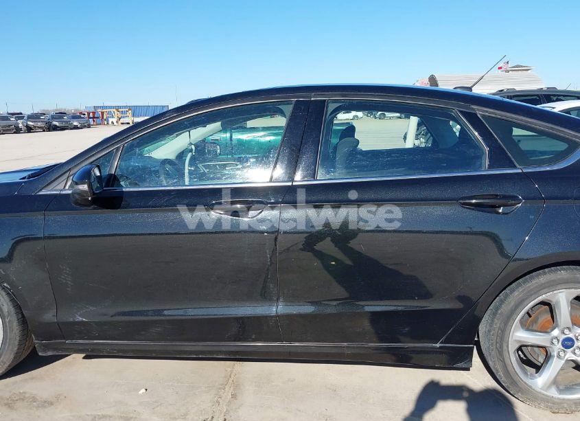 Photo 14 of 2015 Ford Fusion SE (VIN 3FA6P0HD3FR196009)