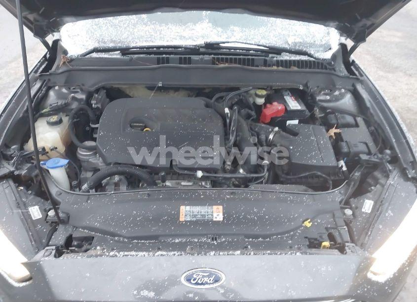 Photo 10 of 2015 Ford Fusion SE (VIN 3FA6P0HD3FR232619)