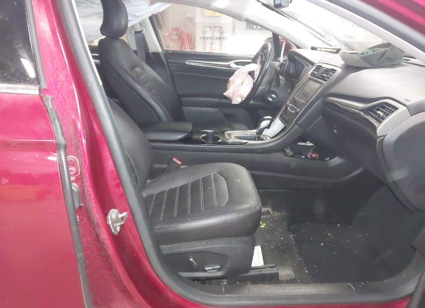 Photo 5 of 2015 Ford Fusion SE (VIN 3FA6P0HD3FR304094)