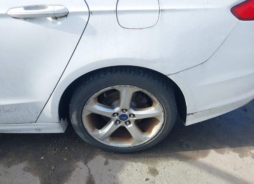 Photo 6 of 2016 Ford Fusion SE (VIN 3FA6P0HD3GR149161)