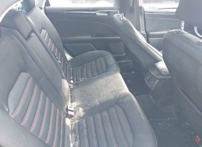 Photo 8 of 2016 Ford Fusion SE (VIN 3FA6P0HD3GR149161)