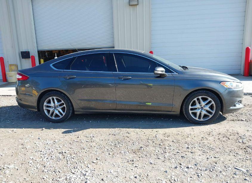 Photo 13 of 2016 Ford Fusion SE (VIN 3FA6P0HD3GR171709)