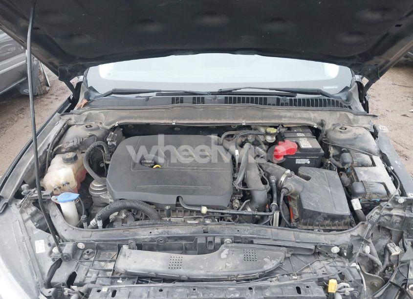 Photo 10 of 2016 Ford Fusion SE (VIN 3FA6P0HD3GR185822)