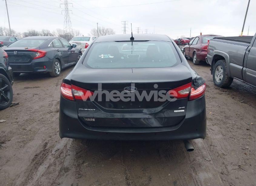 Photo 17 of 2016 Ford Fusion SE (VIN 3FA6P0HD3GR185822)