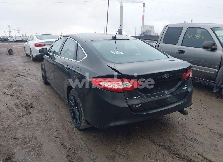 Photo 3 of 2016 Ford Fusion SE (VIN 3FA6P0HD3GR185822)