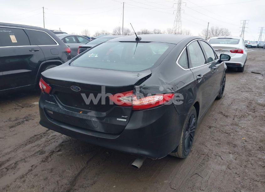 Photo 4 of 2016 Ford Fusion SE (VIN 3FA6P0HD3GR185822)