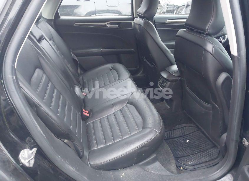 Photo 8 of 2016 Ford Fusion SE (VIN 3FA6P0HD3GR185822)