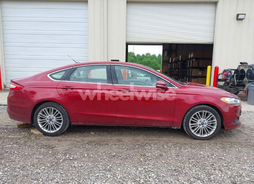 Photo 13 of 2016 Ford Fusion SE (VIN 3FA6P0HD3GR187456)