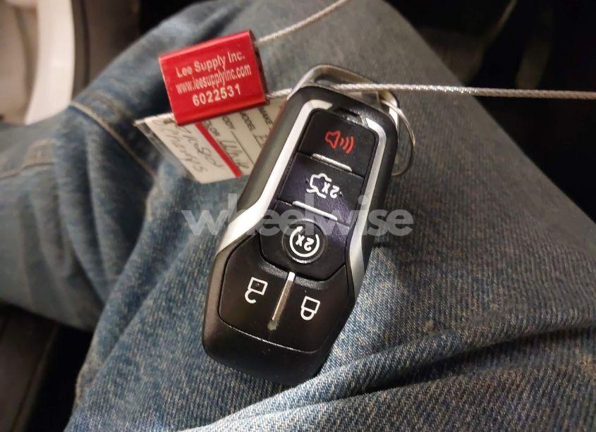 Photo 11 of 2016 Ford Fusion SE (VIN 3FA6P0HD3GR223887)