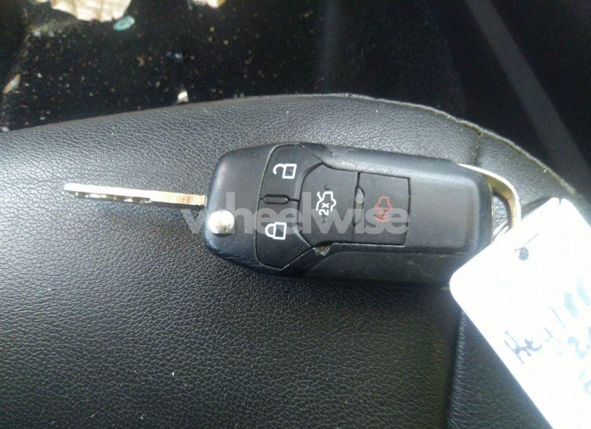 Photo 11 of 2016 Ford Fusion SE (VIN 3FA6P0HD3GR280378)