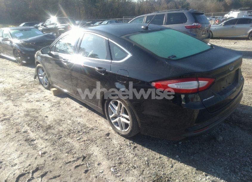 Photo 3 of 2016 Ford Fusion SE (VIN 3FA6P0HD3GR280378)