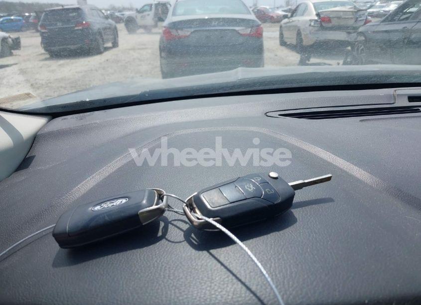 Photo 11 of 2016 Ford Fusion SE (VIN 3FA6P0HD3GR380223)