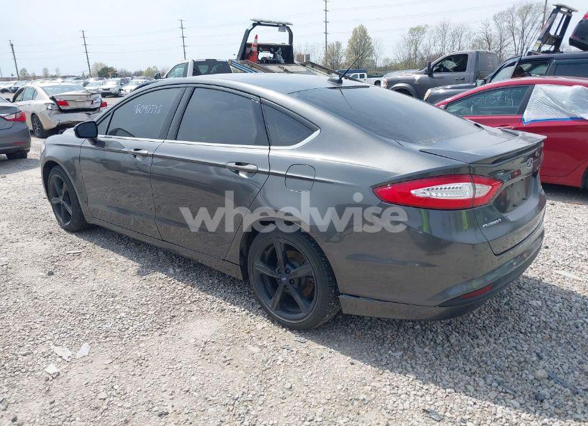 Photo 3 of 2016 Ford Fusion SE (VIN 3FA6P0HD3GR380223)