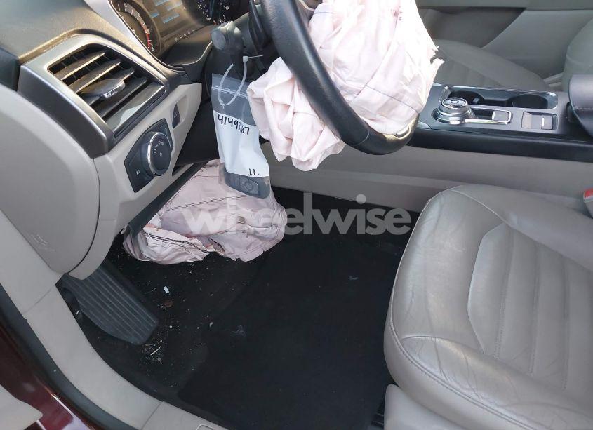 Photo 18 of 2017 Ford Fusion SE (VIN 3FA6P0HD3HR132619)