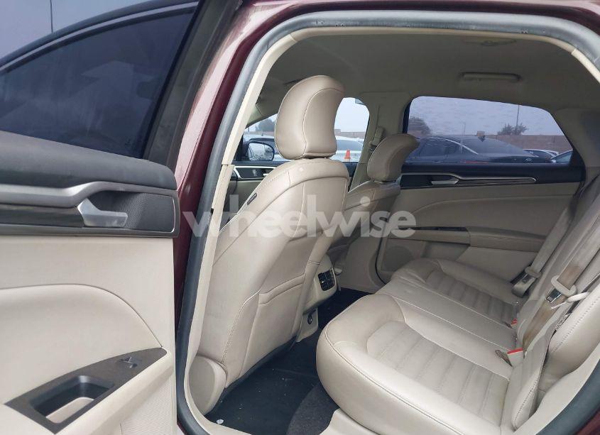 Photo 8 of 2017 Ford Fusion SE (VIN 3FA6P0HD3HR132619)