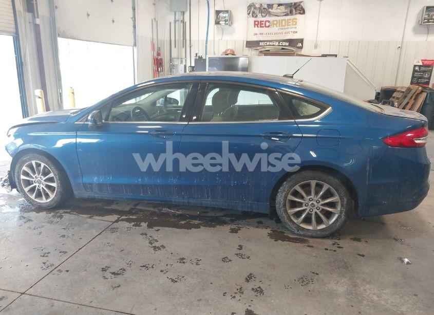 Photo 14 of 2017 Ford Fusion SE (VIN 3FA6P0HD3HR136864)