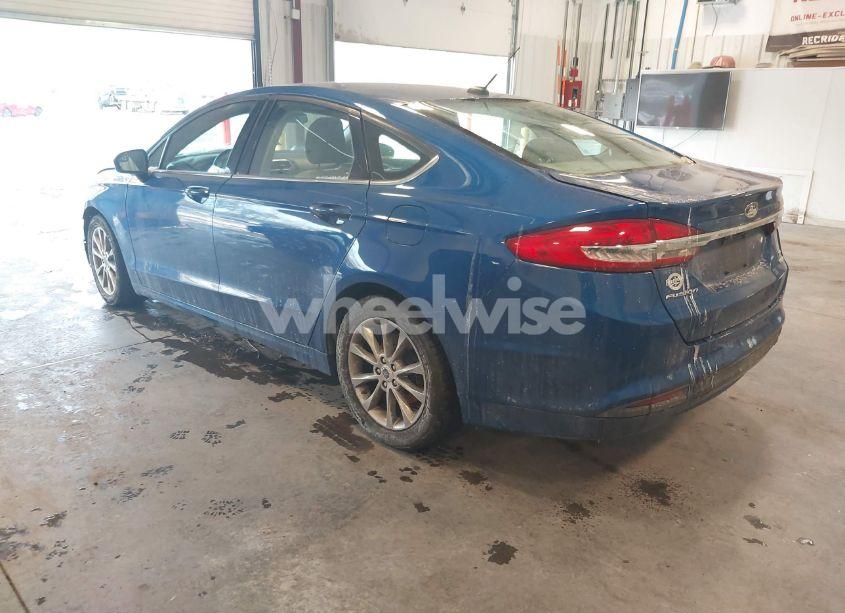 Photo 3 of 2017 Ford Fusion SE (VIN 3FA6P0HD3HR136864)