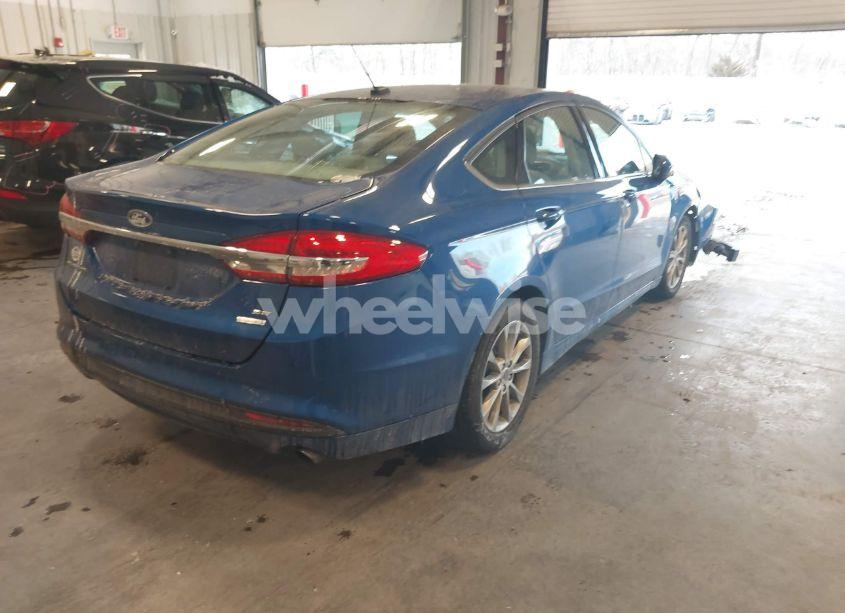 Photo 4 of 2017 Ford Fusion SE (VIN 3FA6P0HD3HR136864)