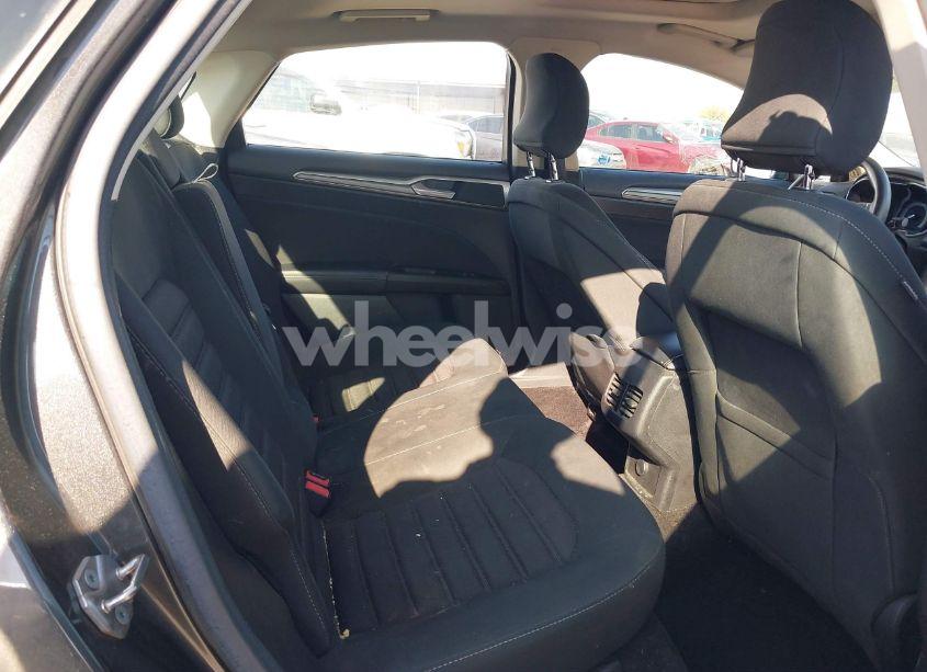 Photo 8 of 2017 Ford Fusion SE (VIN 3FA6P0HD3HR155222)