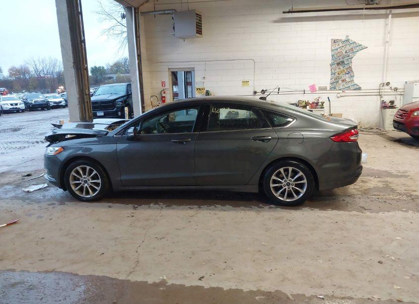 Photo 14 of 2017 Ford Fusion SE (VIN 3FA6P0HD3HR157553)