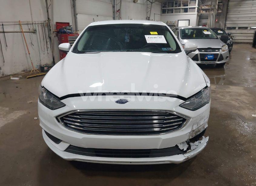 Photo 12 of 2017 Ford Fusion SE (VIN 3FA6P0HD3HR194067)