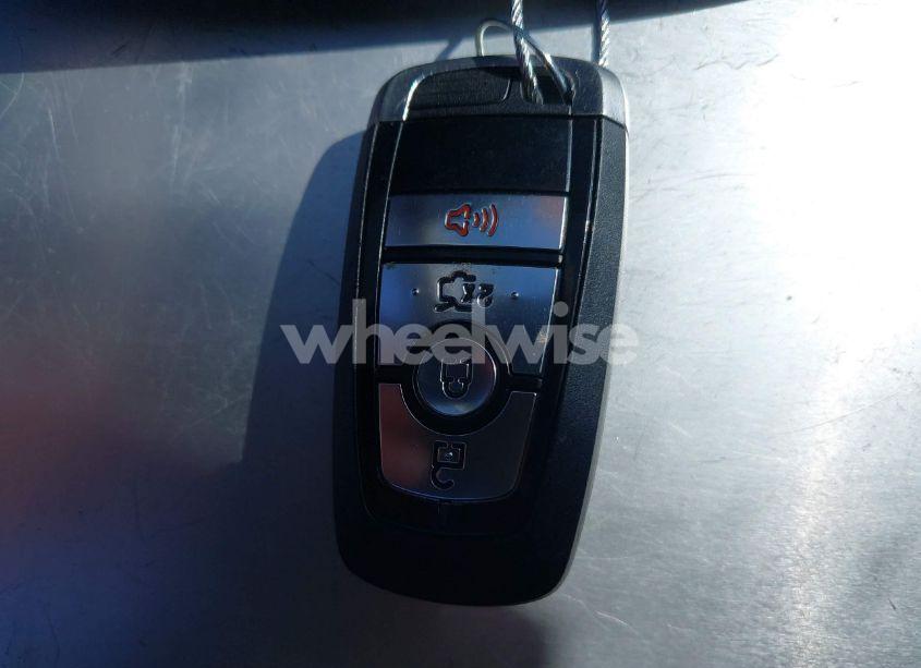 Photo 11 of 2017 Ford Fusion SE (VIN 3FA6P0HD3HR199320)