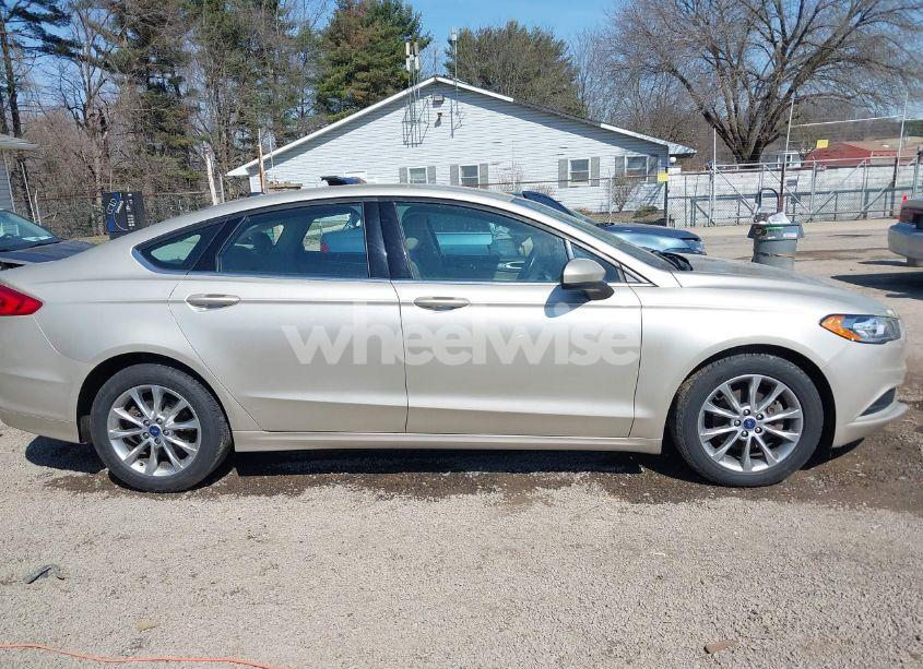 Photo 14 of 2017 Ford Fusion SE (VIN 3FA6P0HD3HR199320)