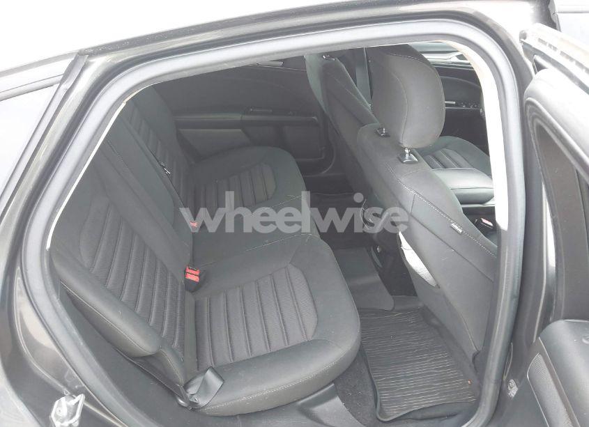 Photo 8 of 2017 Ford Fusion SE (VIN 3FA6P0HD3HR212888)