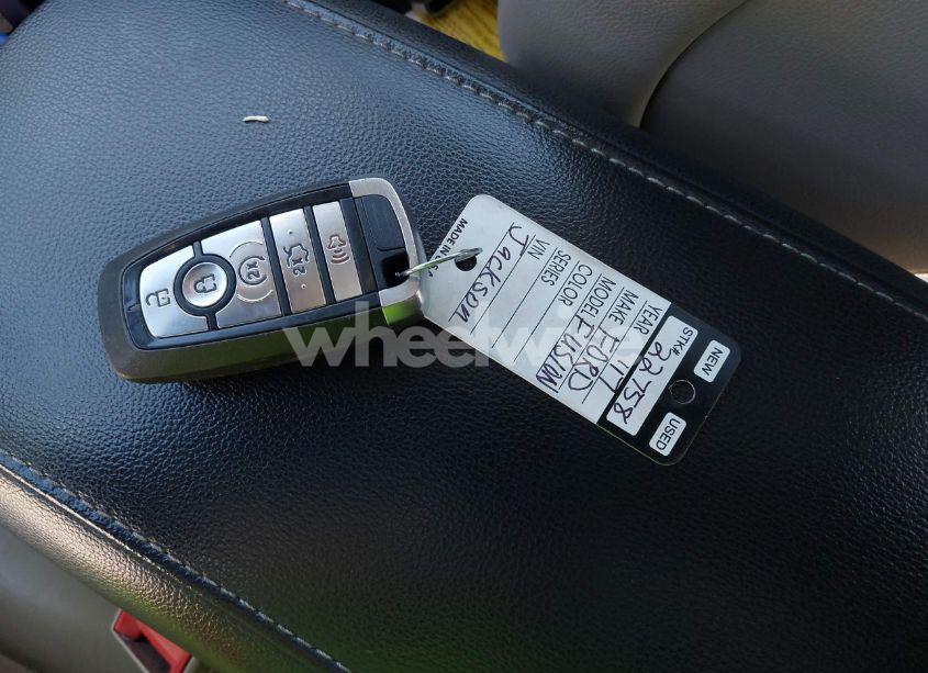 Photo 11 of 2017 Ford Fusion SE (VIN 3FA6P0HD3HR214141)