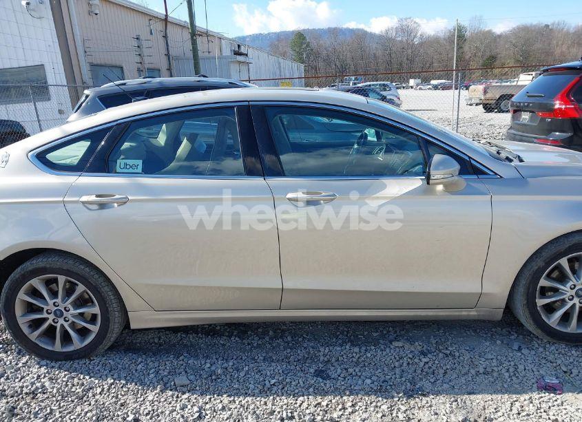 Photo 13 of 2017 Ford Fusion SE (VIN 3FA6P0HD3HR214141)