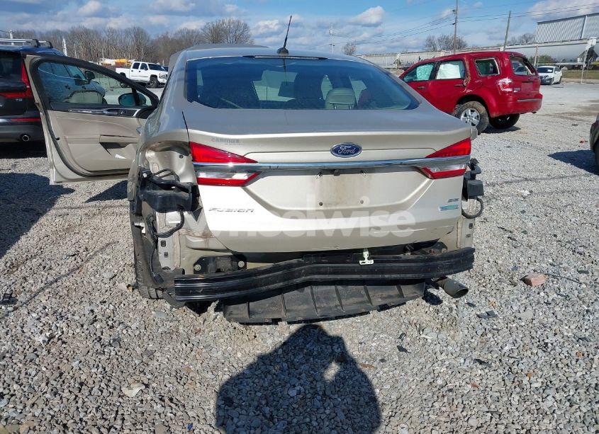 Photo 6 of 2017 Ford Fusion SE (VIN 3FA6P0HD3HR214141)