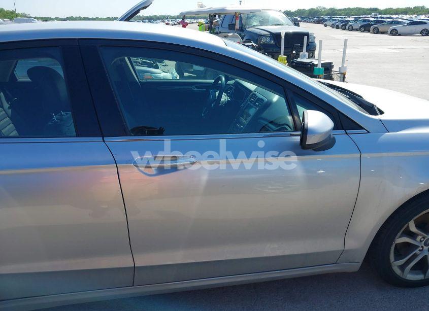 Photo 14 of 2017 Ford Fusion SE (VIN 3FA6P0HD3HR252114)