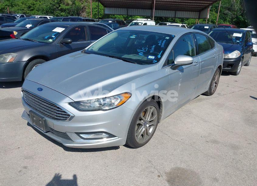 Photo 2 of 2017 Ford Fusion SE (VIN 3FA6P0HD3HR252114)