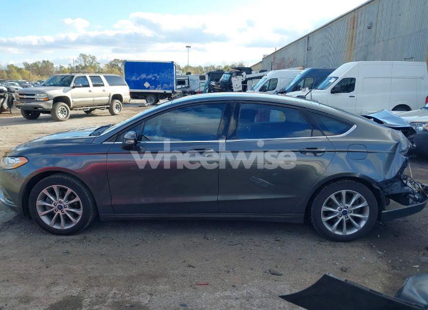 Photo 15 of 2017 Ford Fusion SE (VIN 3FA6P0HD3HR259399)