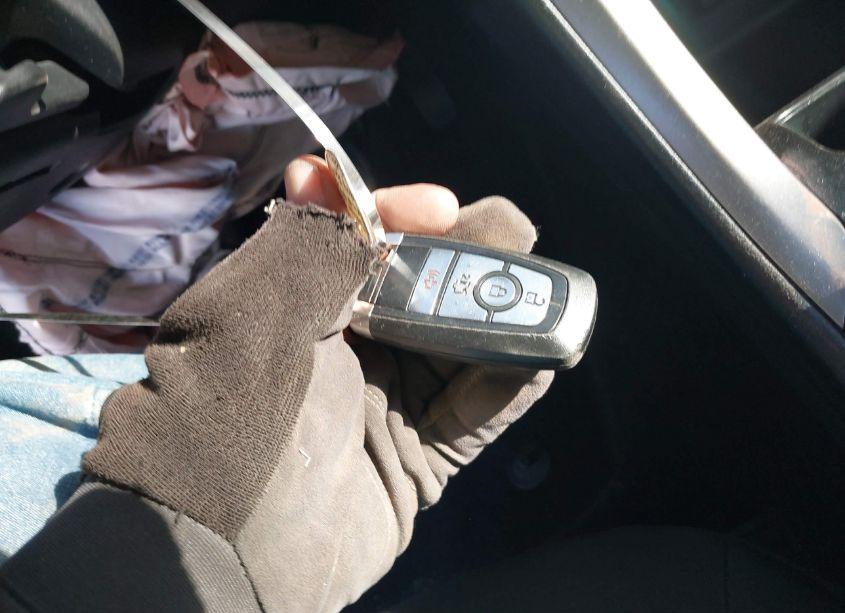 Photo 11 of 2017 Ford Fusion SE (VIN 3FA6P0HD3HR299465)