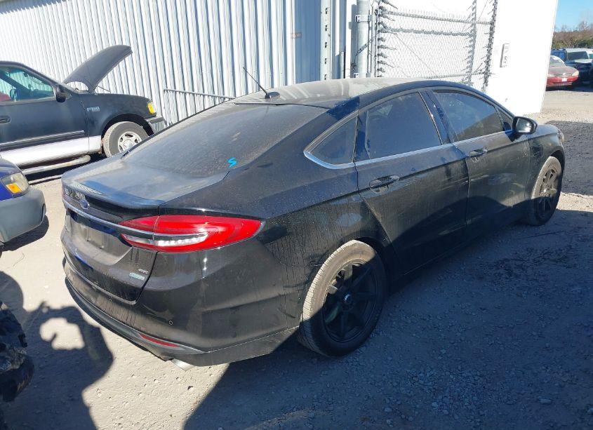 Photo 4 of 2017 Ford Fusion SE (VIN 3FA6P0HD3HR299465)