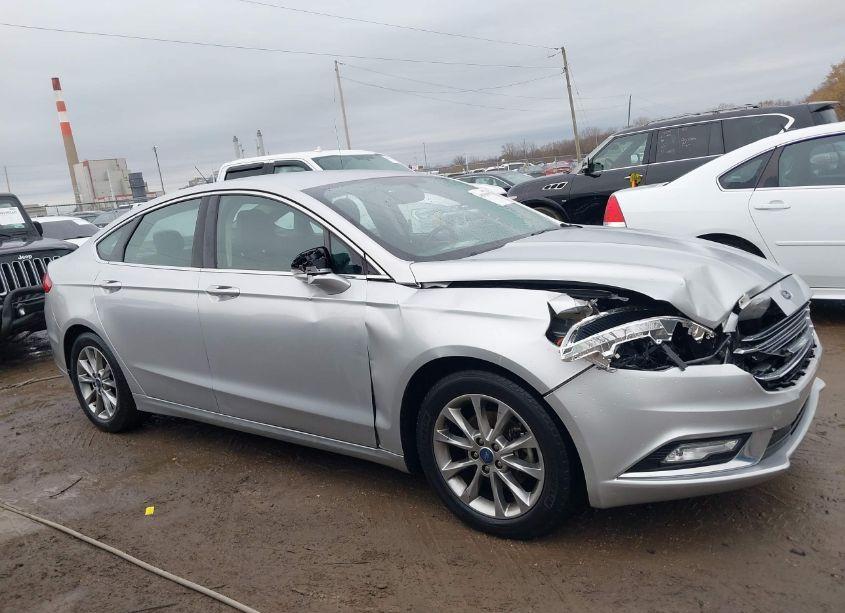 Photo 13 of 2017 Ford Fusion SE (VIN 3FA6P0HD3HR353508)