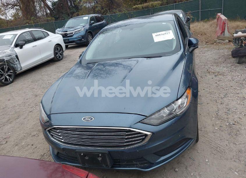 Photo 13 of 2018 Ford Fusion SE (VIN 3FA6P0HD3JR144484)
