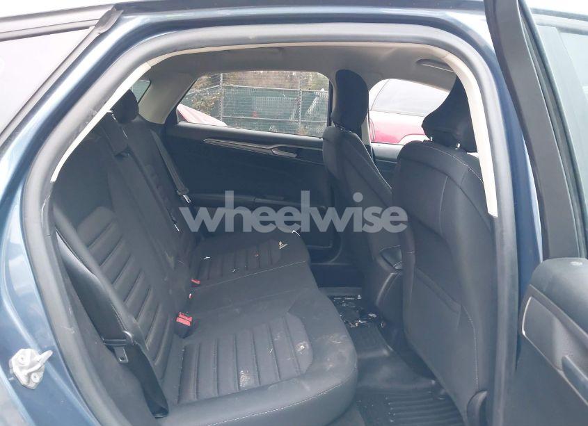 Photo 8 of 2018 Ford Fusion SE (VIN 3FA6P0HD3JR144484)