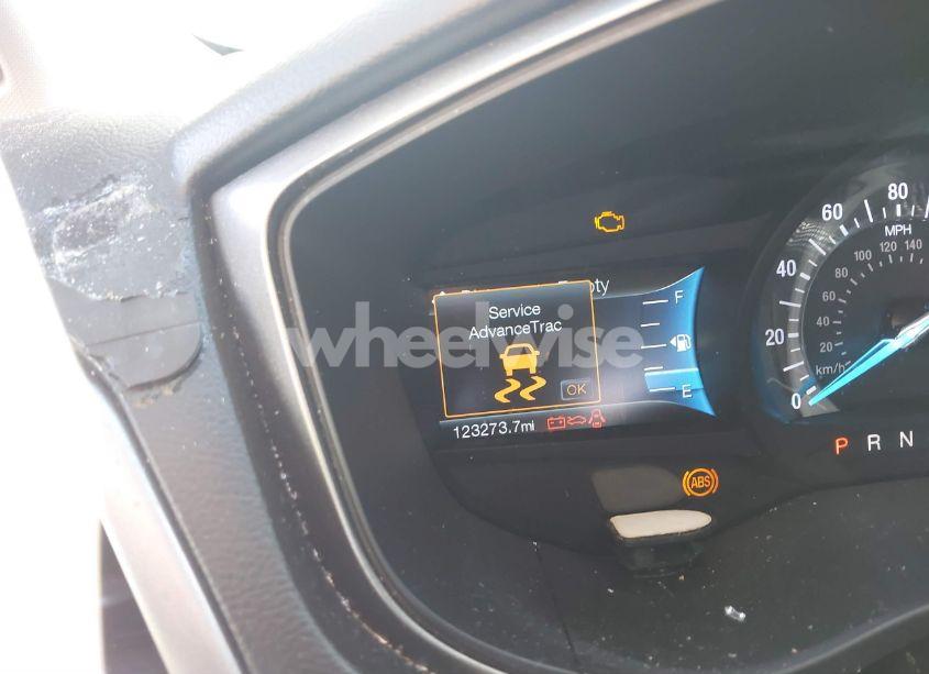 Photo 7 of 2018 Ford Fusion SE (VIN 3FA6P0HD3JR174780)